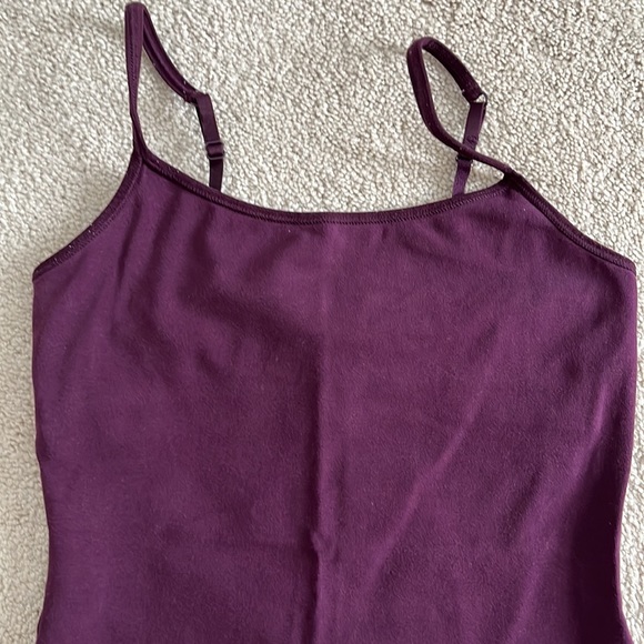 Express Plum Cami. Size XS. Fully lined shelf area. Adjustable straps. - Picture 3 of 6